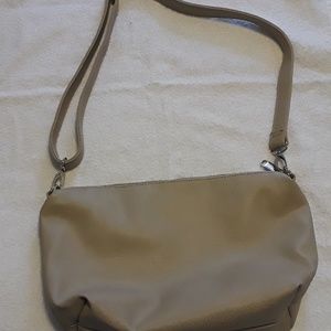 STEVE MADDEN crossbody bag!!